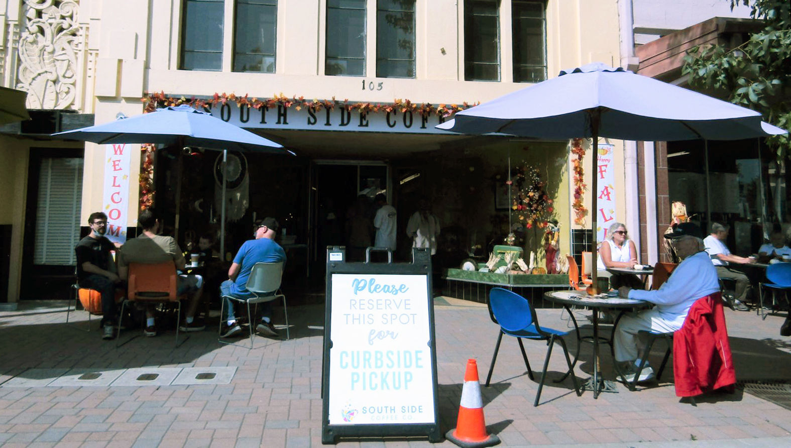 093020-lr-photo-Southside reopening 1.JPG